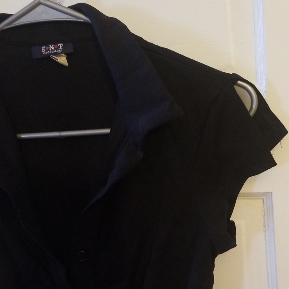 Cute button down blouse - Picture 3 of 4